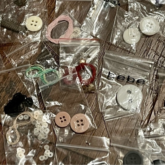 Buttons, Beads Sequins Bundle - Picture 5 of 13